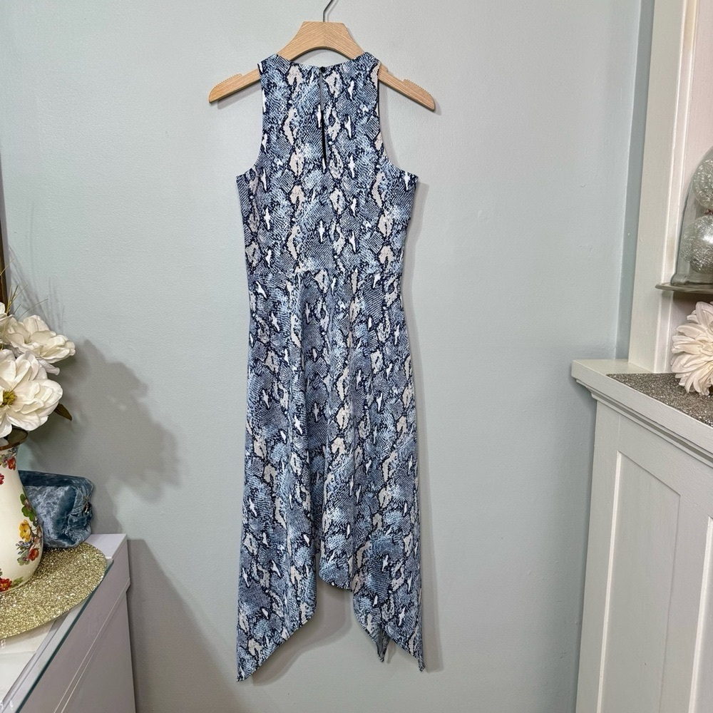 NWT Banana Republic Blue Snake-Print Fit & Flare Handkerchief Hem Dress Pockets - Picture 11 of 14